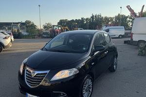 Lancia Ypsilon 1.2 benzina