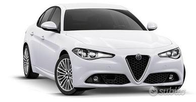 Musata e porte Alfa Romeo giulia