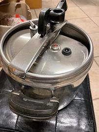 Pentola a pressione Lagostina