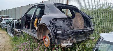 Porsche macan ricambi