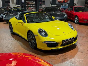 PORSCHE 991 Targa 4S Carboceramica -Racing Yello