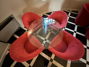 POLTRONE TAVOLINI E DIVANI