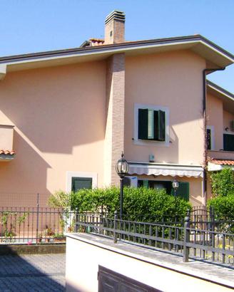 Appartamento Ciampino zona Morena vicino stazione