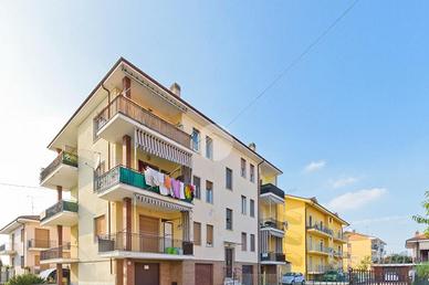 3 LOCALI A BRA