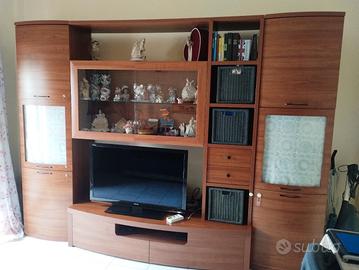 perete attrezzata 900euro