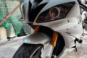 Yamaha r6