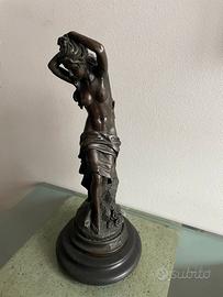 Venere in bronzo 35 cm   G Dubois