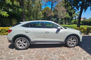 Q3 Sportback 35 1.5 tfsi S line edition