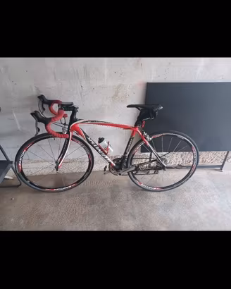 Bici da corsa full carbon
