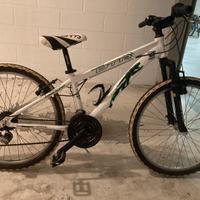 Momtain Bike, Ghidini Parma, 24 pollici.