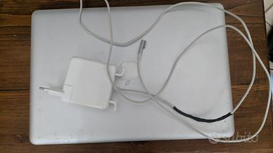 Macbook pro 15 2011 i7 4gb