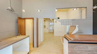 Immobile di 32 m² con 2 locali a Roma