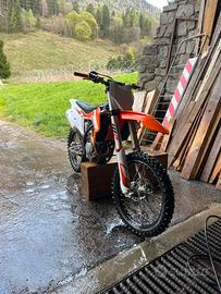 KTM SX-F 250 4 tempo 2020