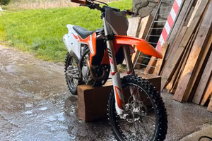 KTM SX-F 250 4 tempo 2020