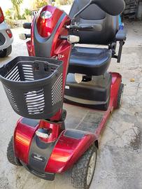 Scooter elettrico per anziani e disabili