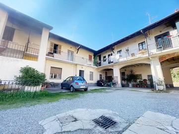 CASA DI CORTE A GERENZANO