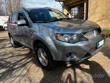 Mitsubishi Outlander 2.0 DI-D Invite DPF