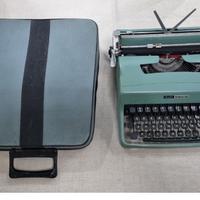 Macchina da scrivere Olivetti lettera 32