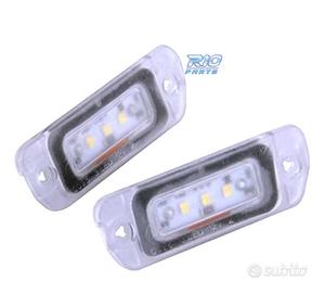 LUCI TARGA A LED PER MERCEDES CLASSE ML W164 05-08