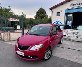 Lancia Ypsilon 1.2 69 CV 5 porte Silver