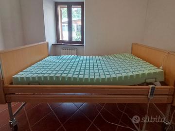 Letto elettrico ortopedico da degenza MOPEDIA