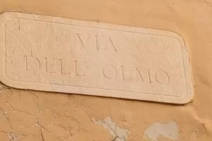 Posto auto scoperto a civitavecchia in via manzi