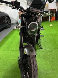 Benelli Leoncino 250