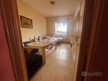 2 LOCALI A ROMA