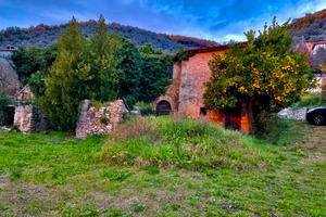 Terreno edificabile con rudere NO AGENZIA