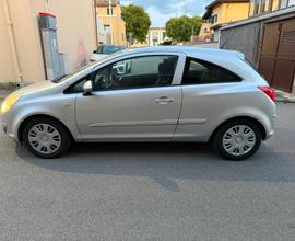 Opel Corsa D 1.2 16V - 2008