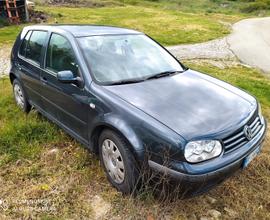 VOLKSWAGEN Golf 4ª serie - 2002