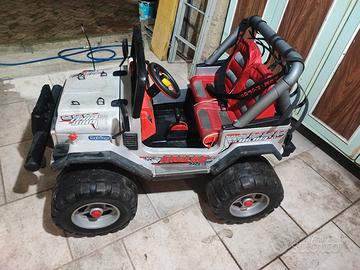 macchinina peg perego