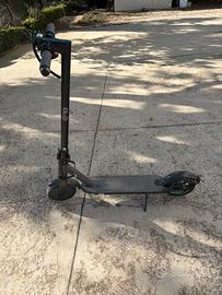 Monopattino velociptor tech 2