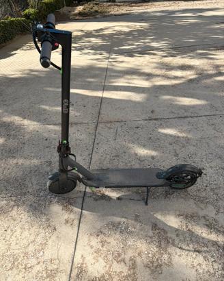 Monopattino velociptor tech 2