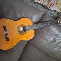 Chitarra Yamaha Cgx102