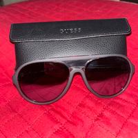 Occhiali da sole GUESS originali e UNISEX!!