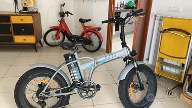 Bicicletta elettrica pieghevole Smartway