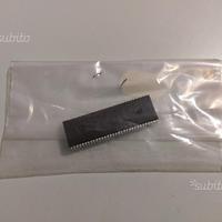 Chip MB90F562 microcontroller Cypress nuovo, 2 pz