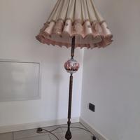 Lampada da terra antica