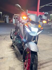 Suzuki gsxs 125