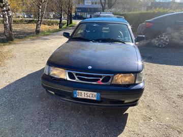 vettura Saab cabrio