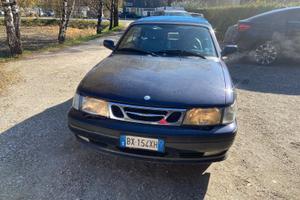 vettura Saab cabrio