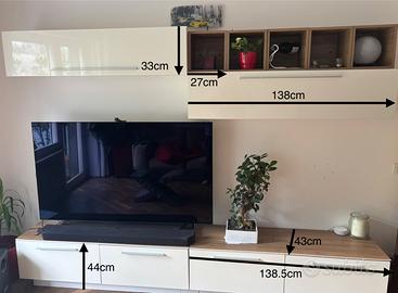 Parete attrezzata TV