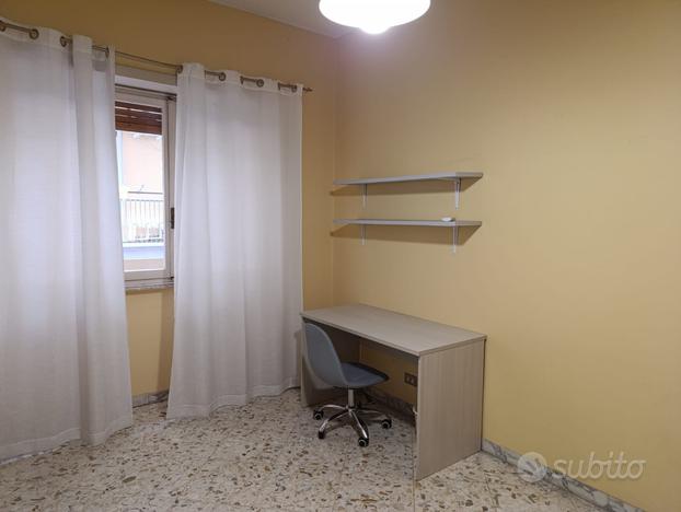 Stanza vicino cittadella universitaria per ragazze