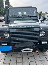 Land Rover Defender 90 2.4 Td4 - 2010