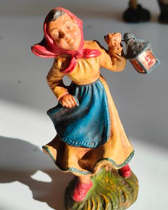 Statuina del presepe vintage. 