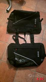 bauletto 52 Lt e borse laterali morbide  
