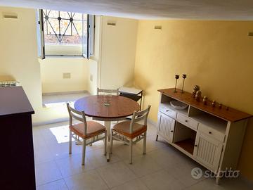 Grazioso bilocale arredato Portici