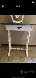 Tavolino antico con marmo