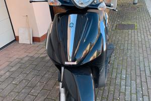 Scooter Beverly  tourer 250